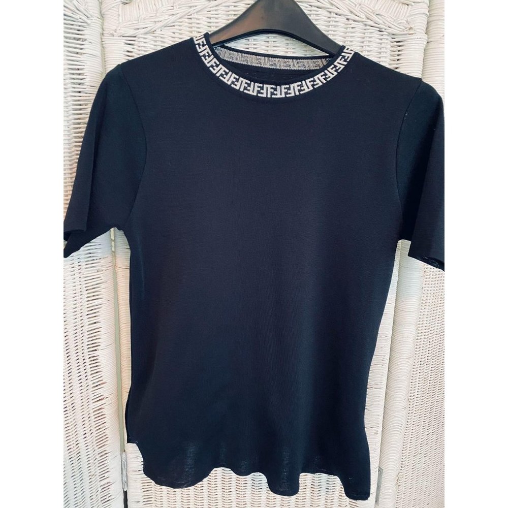 Awesome Unisex “FF” Dress Stretch Shirt (M-L)